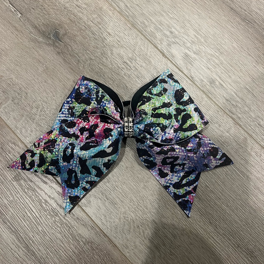 multicolor cheetah bow